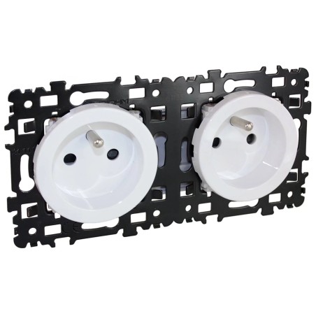 Prise de courant Square blanc double 2P+T 16A