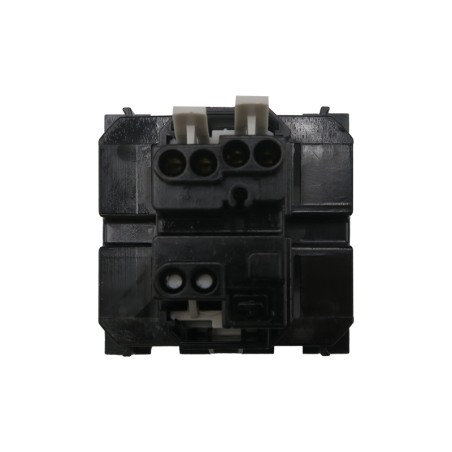 Bouton poussoir