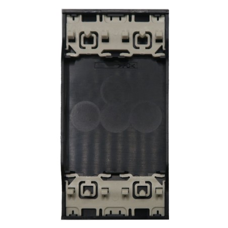 Enjoliveur obturateur Living Now