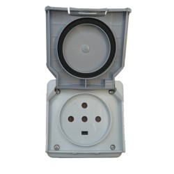 Prise de courant Plexo 20A 3P+T+N étanche saillie complet Gris - LEGRAND 091657