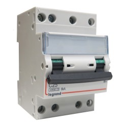 Disjoncteur 4P à vis C25 25A - LEGRAND 406912