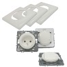 Kit composé de 3 plaques 1 poste 2 modules de commandes et une prise 2P+T