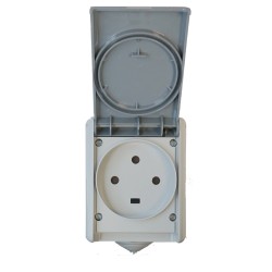 Plexo Prise de courant saillie 3P+T Gris - 055875