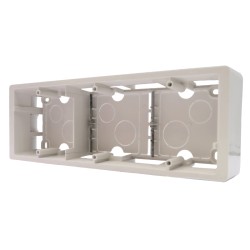Céliane Cadre saillie 3 postes Blanc- LEGRAND CB0233