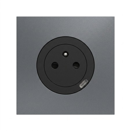 Odace Prise + chargeur USB-C