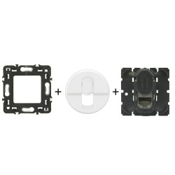 Céliane Prise RJ45 Cat 6A STP CM0346 + enjoliveur Blanc
