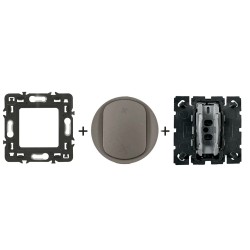 Céliane Interrupteur VMC CM0001 + enjoliveur Titanium