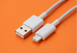 Brancher et installer une prise USB : le tuto « sans prise de tête »