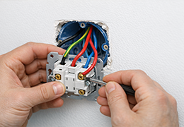 Comment brancher un interrupteur simple